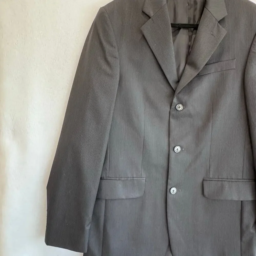 Kenneth Cole 100% Wool Black 2-Piece Suit 40L Blazer 33W Pants Classic Fit